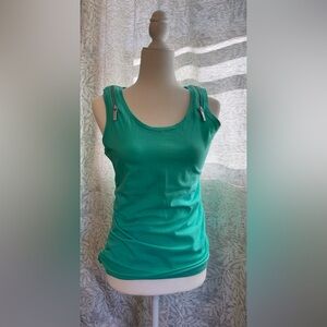 Turquoise Scoop Neck Sleeveless Tank Top